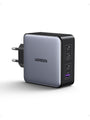 UGREEN Nexode X USB-C GaN Schnellladegerät - 160W 4-Port: Schwarzes, quaderförmiges Gerät. Lädt schnell über 4 USB-C-Anschlüsse.