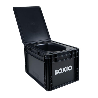 BOXIO TOILET Mobile Camping Trockentrenntoilette, schwarzer, kompakter Kasten. Bietet autarke Fäkalientrennung für unterwegs.