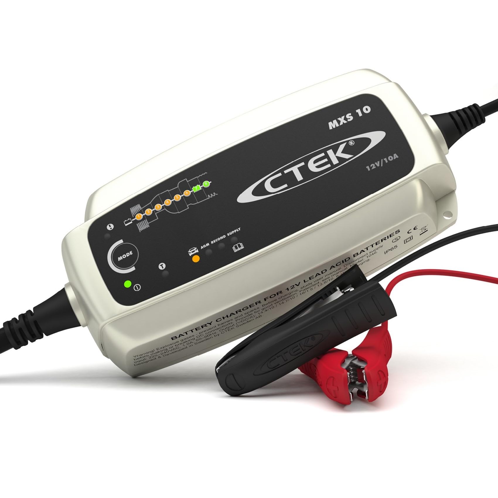 CTEK MXS 10 Batterieladegerät für grössere Fahrzeugbatterien. Dunkelgraues, rechteckiges Gerät zum Optimieren von Fahrzeugbatterien.