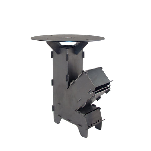 Fire World Raketenofen Campingkocher. Zylindrischer Stahlkocher mit 5mm Grillplatte. Erzeugt konzentrierte Hitze für Kochen im Freien.