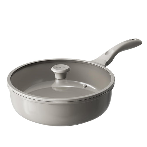 Redchef Keramik Pfanne – 28cm mit Deckel Induktion Antihaft: Schwarze Pfanne mit hellem Keramikboden und Glasdeckel zum Braten.