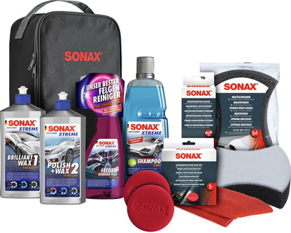 SONAX XTREME Autopflege Set Aussen (8-teilig) - inkl. Tasche, in schwarzer Tasche mit roten Flaschen, zur Reinigung und Schutz von Lack, Felgen.