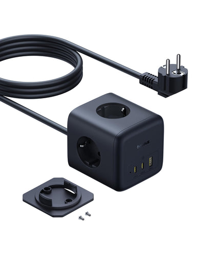 Baseus 67W GaN6 Steckdosenwürfel USB C Ladegerät 3-fach. Lädt Geräte mit 67W via 3x USB C und Schutzkontaktsteckdosen.