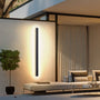 Lange Villa LED Wandleuchte – Aussen & Innen 60cm Schwarz Warmweiss. Lineare Form. Beleuchtet Fassaden/Flure.