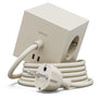 Avolt Square 1 Steckdosenwürfel - Nomad Sand USB-C 1.8m. Sandfarbener Stromwürfel mit USB-C Port zur Stromversorgung.