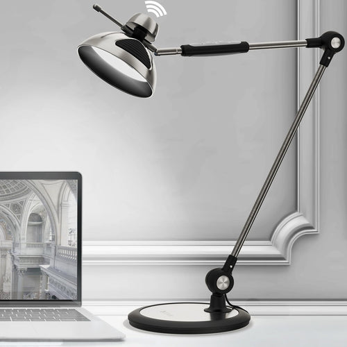OTUS Schreibtischlampe. LED-Lampe mit retro Flexarm für dimmbare Arbeitsplatzbeleuchtung per Gestensteuerung.