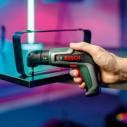 Bosch IXO 7 Akkuschrauber 3,6 V mit Winkel-Aufsatz – Amazon Edition