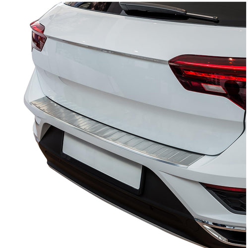 tuning-art BL932 Ladekantenschutz VW T-ROC A1 - Silber. Silberne Schutzleiste schützt die Ladekante des VW T-ROC A1 vor Kratzern.