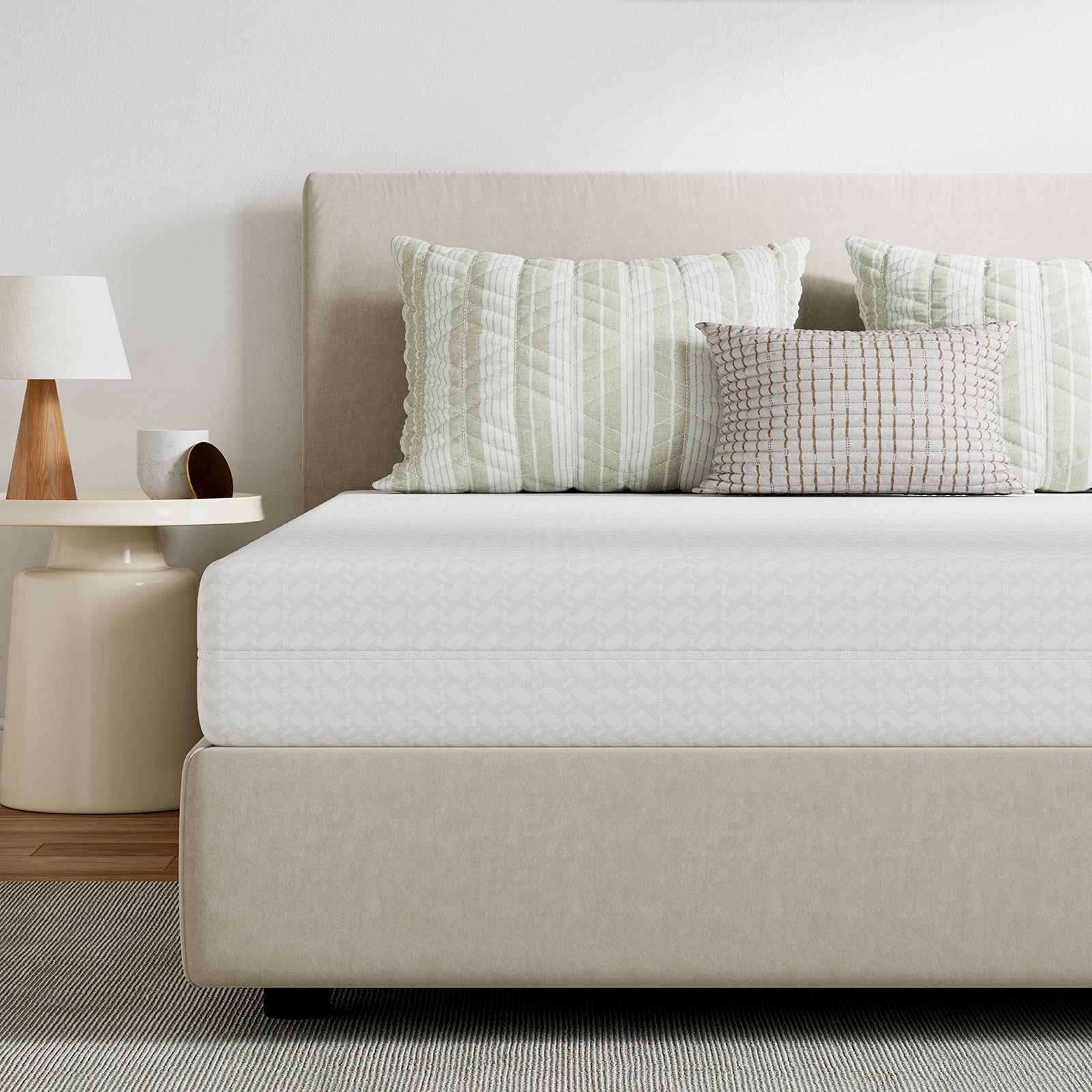 Novilla 7-Zonen Kaltschaummatratze H3/H4 - 140x200. Weiße, rechteckige Matratze für ergonomischen Schlafkomfort durch 7 Liegezonen.
