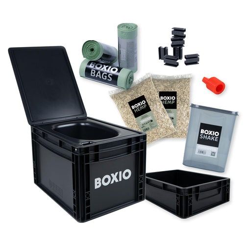 BOXIO Toilet Max+ Camping Trockentrenntoilette Komplettset – Schwarz. Schwarze, kompakte Trockentrenntoilette trennt Urin von Feststoffen zur Entsorgung unterwegs.