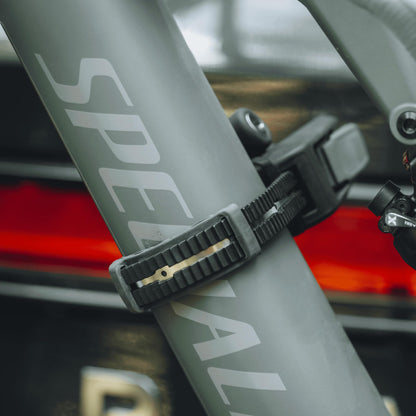 Thule Epos Fahrradträger Anhängerkupplung 3 Fahrräder Schwarz