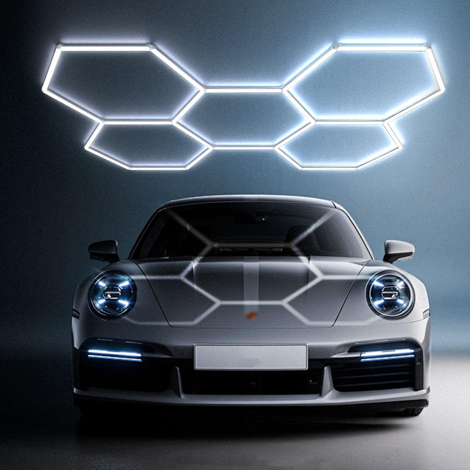 Hexagon LED Deckenleuchte für Garage Werkstatt - 5 Hexs, 6500K. Fünf sechseckige LED-Module mit 6500K kaltweißem Licht. Beleuchtet Arbeitsbereiche.