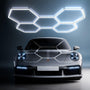 Hexagon LED Deckenleuchte für Garage Werkstatt - 5 Hexs, 6500K. Fünf sechseckige LED-Module mit 6500K kaltweißem Licht. Beleuchtet Arbeitsbereiche.
