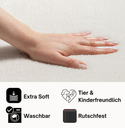 the carpet Relax Kurzflor-Teppich Felloptik, Creme, 140 x 200 cm, oval