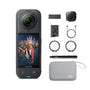 Insta360 X5 Must-Have-Bundle – 8K 360° Action Cam, wasserdicht, mit Selfie-Stick und Zubehör