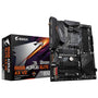 GIGABYTE B550 AORUS ELITE AX V2 Mainboard für AMD Wi-Fi 6E. Schwarze ATX-Platine mit Kühlkörpern. Verbindet CPU, RAM und Erweiterungskarten für PCs.