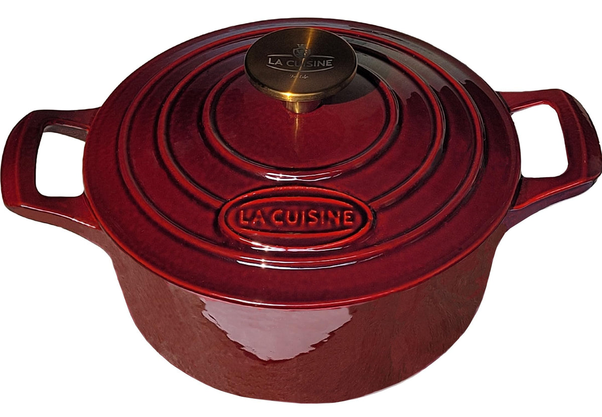 La Cuisine Gusseisen Bräter 20 cm 2 L mit Deckel, Cranberry – emaillierter Schmortopf mit vergoldetem Edelstahl-Deckelknopf