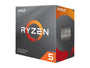 AMD Ryzen 5 3600 Prozessor - Box mit Wraith Spire Cooler. Silberner CPU mit rundem Kühler. Für Datenverarbeitung im PC.