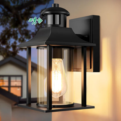 Lamomo Aussenwandleuchte LED – Bewegungsmelder Alu IP23: Graue Aluminium-LED-Leuchte, die Aussenbereiche per Bewegungsmelder beleuchtet.