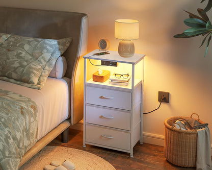 Coleshome Nachttisch Weiss mit Steckdose, USB und LED, 3 Schubladen