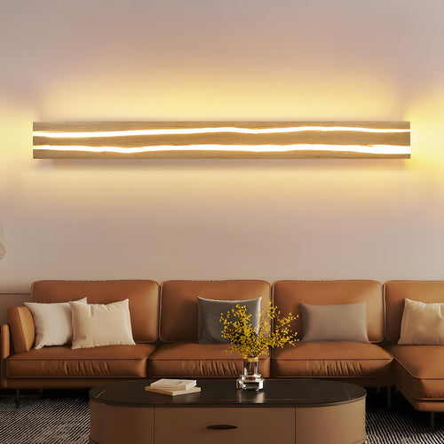 ZMH LED Wandleuchte Holz 100CM – Warmweiss innen. Lange, rechteckige Holzleiste mit integrierten warmweissen LEDs zur Beleuchtung von Innenräumen.