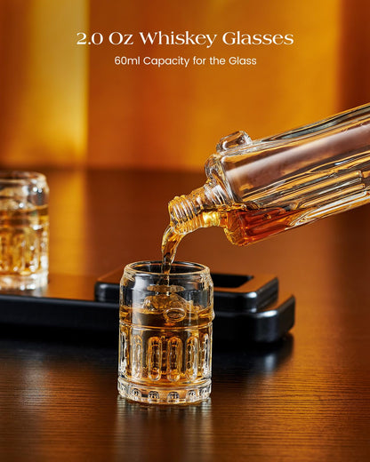 Kollea Whiskey-Dekanter Set in Waffenform mit 2 Gläsern, 450 ml