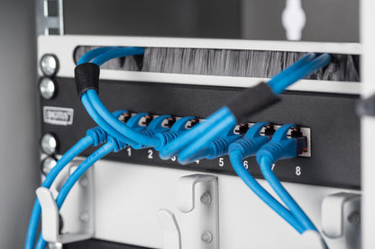 DIGITUS Netzwerkschrank 10 Zoll 6HE Wandmontage, 30 kg, grau