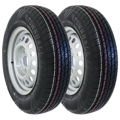 The Drive 155/80R13 Komplettrad Pkw-Anhänger - 4x100. Schwarzer Reifen auf silberner Felge, sofort einsatzbereit für Pkw-Anhänger.