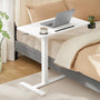 VASAGLE Beistelltisch mit Rollen – Wolkenweiss 70x40 cm LSD600W01. Mobile, rechteckige Ablage für flexible Nutzung neben Sofa oder Bett.