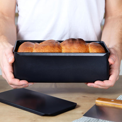 BREADLYST Brotbackform mit Deckel, Kastenform aus Kohlenstoffstahl