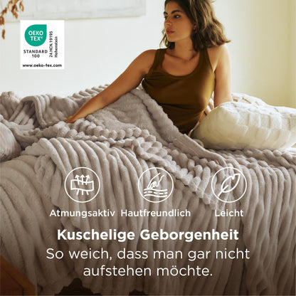 BEDSURE Kuscheldecke Flanell-Fleece, Sofadecke beige, 230 x 270 cm