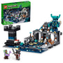 LEGO® Minecraft 21246 Das Duell in der Finsternis Set: Baustein-Modell einer dunklen Minecraft-Kampfszene mit Minifiguren und Leuchtelementen.
