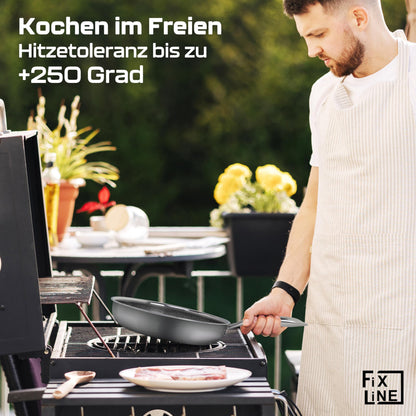 FIXLINE® Black Forest Bratpfanne 28cm - kratzfeste Antihaftbeschichtung ohne PFAS- hoher Rand 6,5cm - alle Herdarten inkl. Induktion - Backofen geeignet bis 230°C - Perfekte Geschenkidee