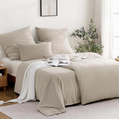 ATsense Bettwäsche 4teilig Baumwolle 135x200 cm Beige. Beige Baumwoll-Bettwäsche für Schutz und Schlafkomfort.