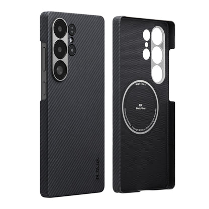 pitaka Samsung Galaxy S25 Ultra Aramid Hülle - Schwarz/Grau. Schlanke, schwarz/grau gemusterte Aramid-Hülle. Bietet stabilen Schutz für das S25 Ultra.