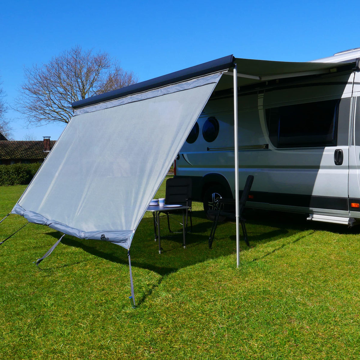your GEAR Sun & Rain Blocker Markisenvorderwand, UPF 50+, blickdichtes Polyestergewebe mit Kederanschluss