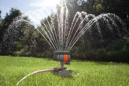 Gardena Viereckregner ZoomMaxx mit Standfuss für 9–216 m²